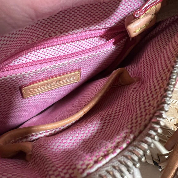 Dooney & Bourke Crossbody - Picture 5 of 6